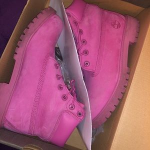 pink Timberland